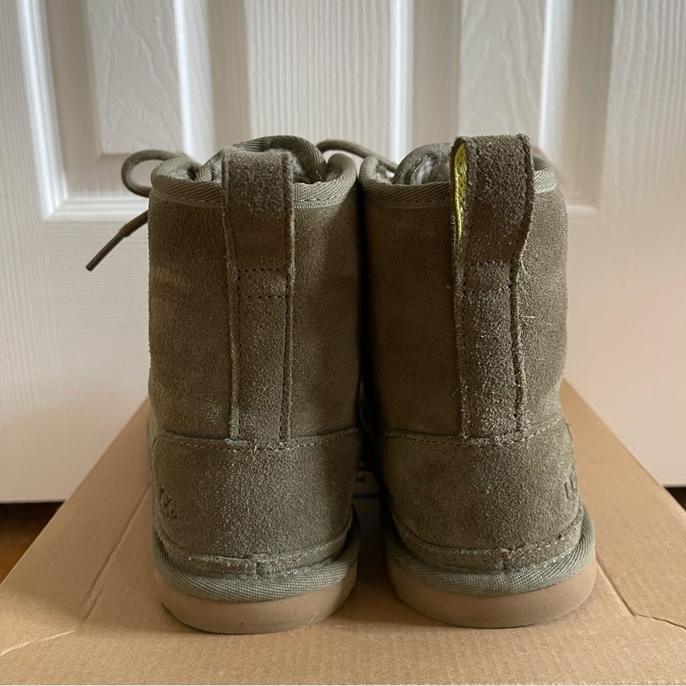 Ugg Neumel High Boot - Olive Green - Picture 10 of 16